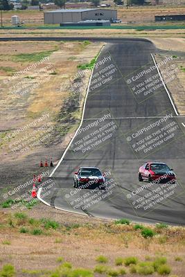 media/May-19-2024-Nasa (Sun) [[e5555f4cac]]/Race Group B/Qualifying-Main Straight and Turn 1 (Outside)/